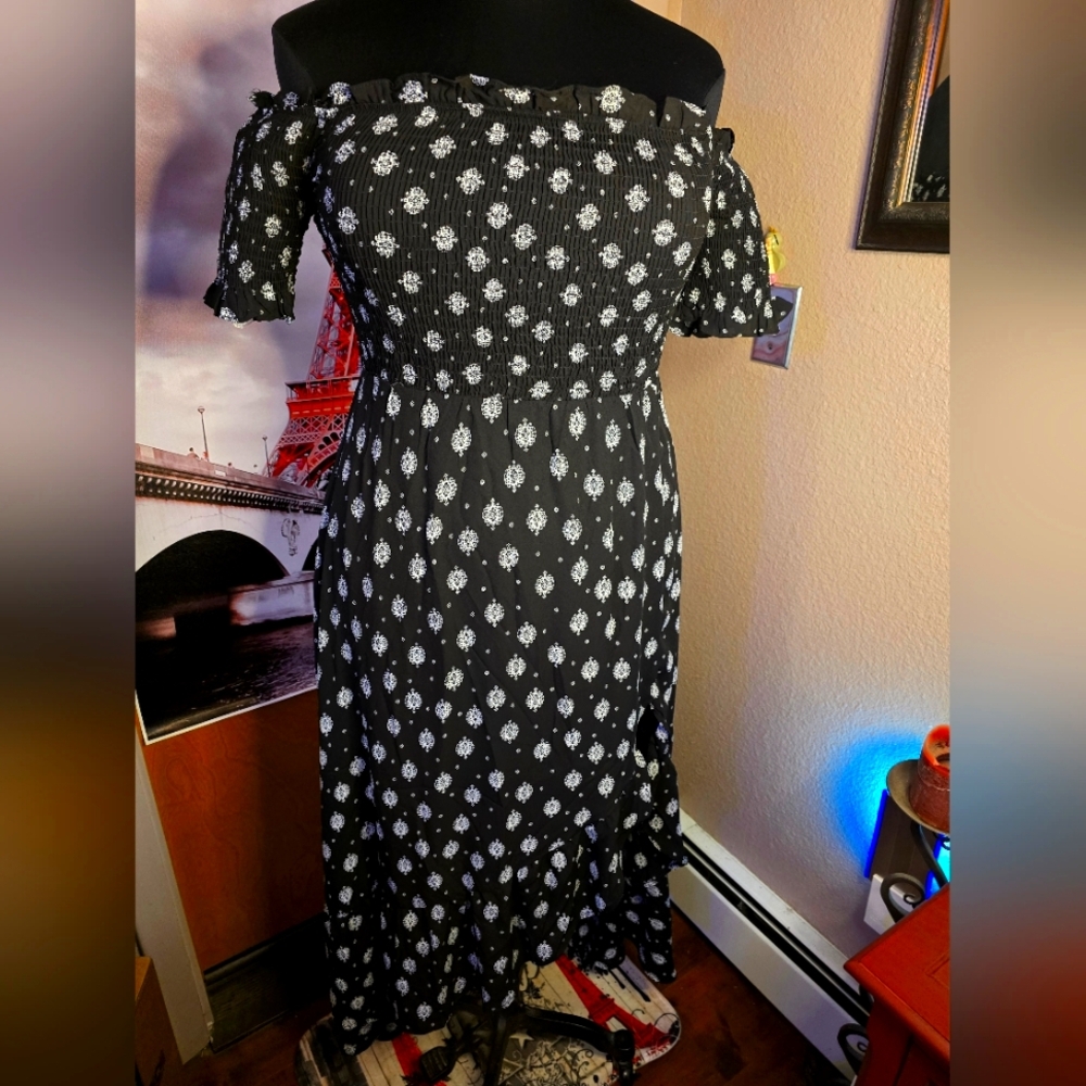 2X(Fits XL Best) NWT FRANCESCA'S Black/Wht Hi Low Side Split Maxi Dress 16-21ptp - Picture 1 of 12